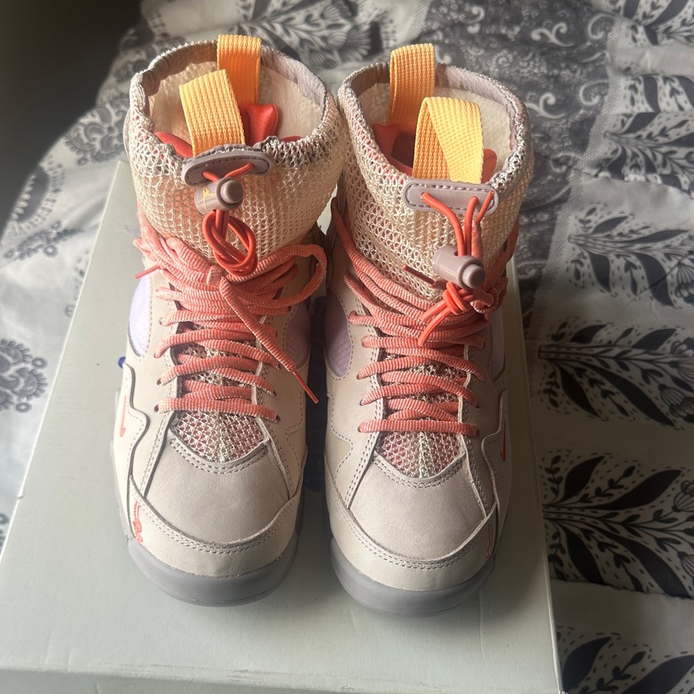 Retro 7s Jordan Women's Sneakers in Cream and peach